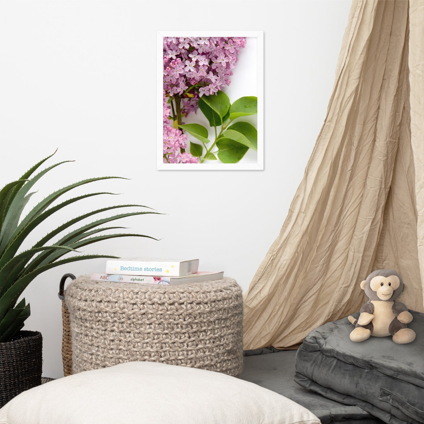 Laimīgais ceriņš II. Ierāmēts attēls.